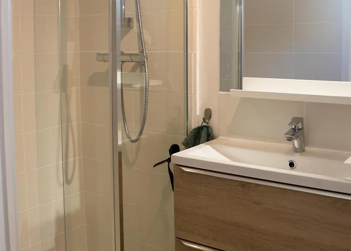 Logis Robin 阿贡科塔因维尔