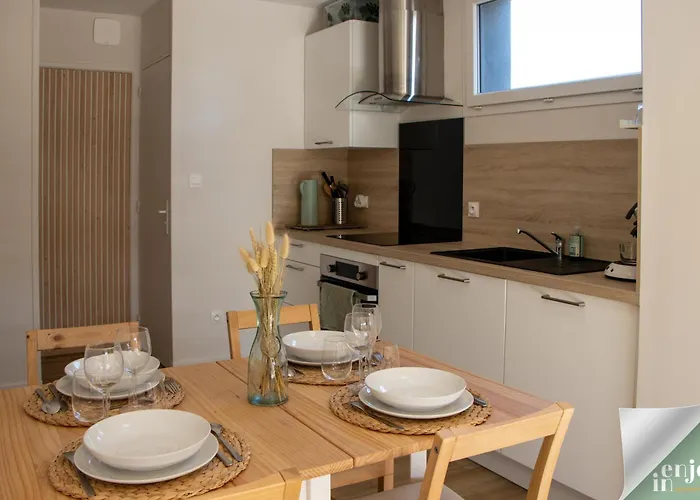 Logis Robin 阿贡科塔因维尔